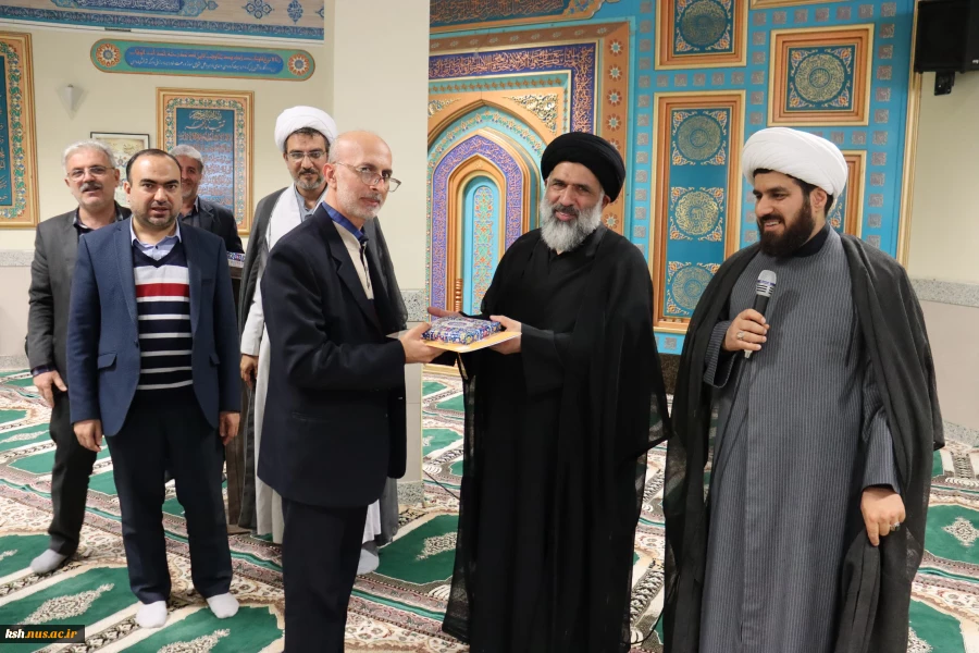 برای نخستین‌بار همزمان در 31 واحد استانی دانشگاه فنی و حرفه‌ای صورت گرفت؛
آیین تجلیل از ایثارگران معزز دانشگاه فنی و حرفه‌ای سراسر کشور 6