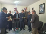 به مناسبت میلاد امام حسین (ع) و روز پاسدار انجام شد:
دیدار ریاست و مسئولین دانشگاه ملی مهارت استان با اعضای بسیج اساتید
 4