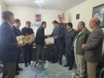 به مناسبت میلاد امام حسین (ع) و روز پاسدار انجام شد:
دیدار ریاست و مسئولین دانشگاه ملی مهارت استان با اعضای بسیج اساتید
 6