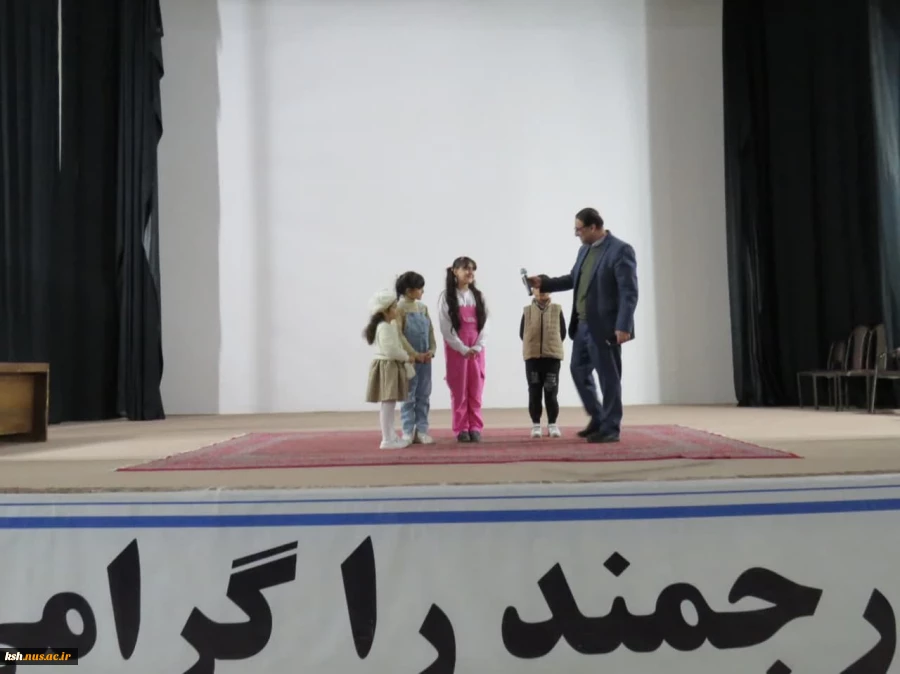 برگزاری مراسم افطار دانشجویی و ویژه برنامه ماه مبارک رمضان در دانشگاه ملی مهارت استان کرمانشاه 9