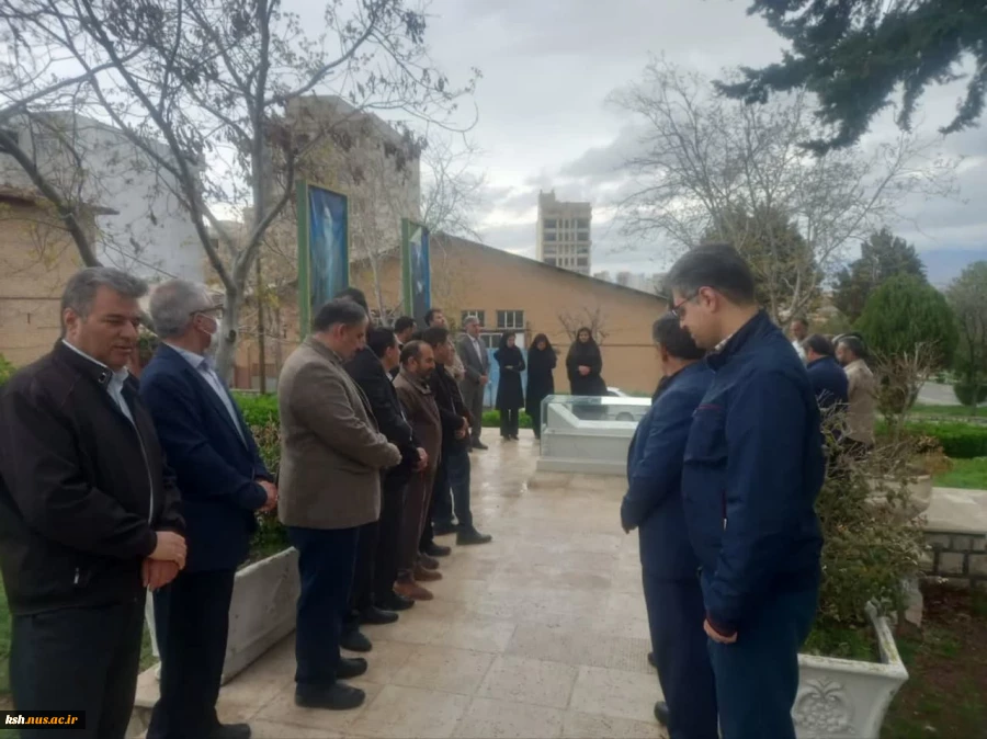 کارکنان و اساتید دانشگاه ملی مهارت واحد استان کرمانشاه سال جدید کاری را با بیعت با آرمانهای شهدا آغاز کردند 7