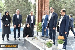 دکتر مهاجرانی، سخنگوی دولت در اجلاس رؤسای دانشکده‌ها و آموزشکده‌‌های دانشگاه ملی مهارت:
در ایجاد مهارت‌ها و توسعه محتوای آموزشی در دانشگاه ملی مهارت، متناسب با رویکردها و ابزارهای نوین، توجه به اقلیم متنوع استان‌ها الزامی است