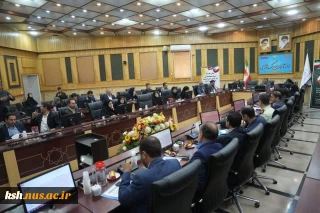 معاون سیاسی امنیتی و اجتماعی استانداری کرمانشاه:
ساماندهی جوانان یک ضرورت است/ توجه به نیازها و توانمندسازی جوانان می تواند تضمین کننده توسعه پایدار باشد