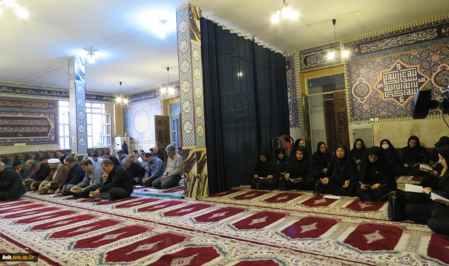 برگزاری مراسم زیارت عاشورا و بزرگداشت شهدای اقتداردر دانشگاه ملی مهارت استان کرمانشاه 2