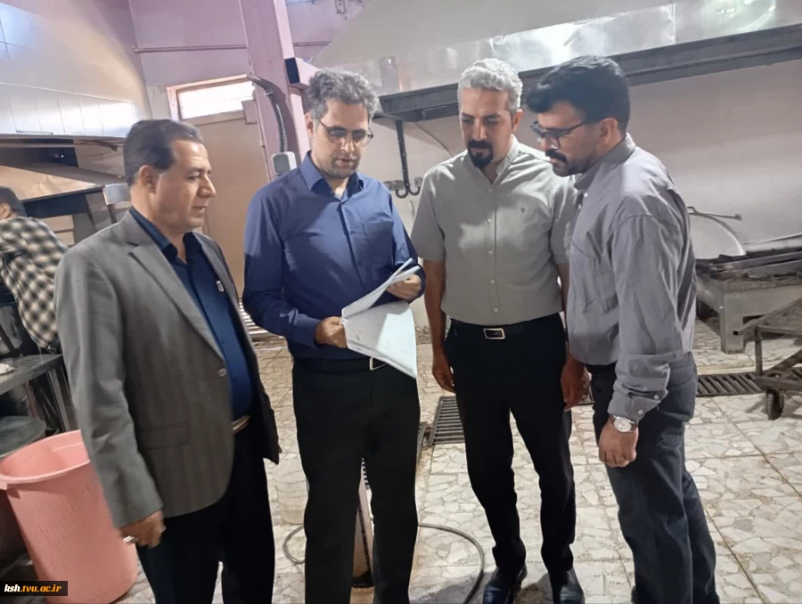 تحویل تجهیزات و ملزومات آشپزخانه سلف مرکزی دانشگاه ملی مهارت استان کرمانشاه به پیمانکار  4