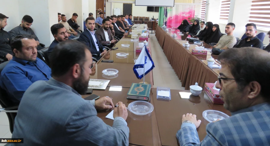 برگزاری مراسم تکریم مسئول پیشین ومعرفی مسئول جدید حوزه بسیج دانشجویی دانشگاه ملی مهارت استان کرمانشاه  5