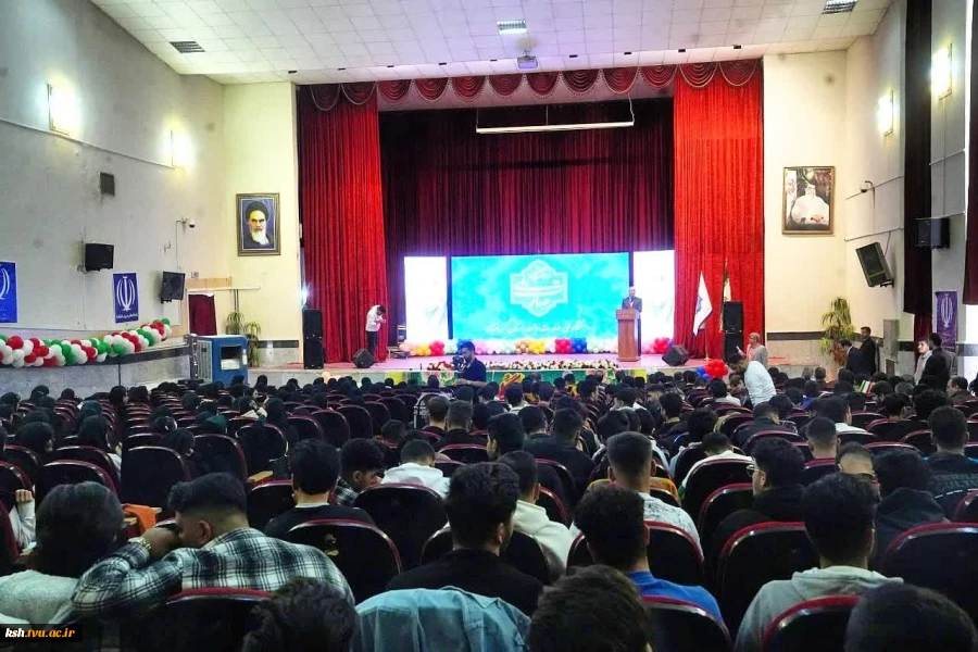 استاندار کرمانشاه در آیین استقبال از دانشجویان نوورود دانشگاه ملی مهارت واحد استان کرمانشاه: 
حرکت دانشگاه‌ها به سمت کارآفرینی، نیاز امروز کشور است 2