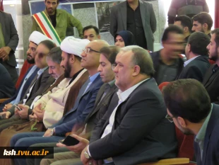 استاندار کرمانشاه در آیین استقبال از دانشجویان نوورود دانشگاه ملی مهارت واحد استان کرمانشاه: 
حرکت دانشگاه‌ها به سمت کارآفرینی، نیاز امروز کشور است 2