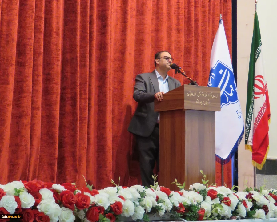 برای اولین بار از زمان تاسیس دانشگاه صورت گرفت:
برگزاری اردو یک روزه و جشن استقبال از دانشجویان نو ورود دانشگاه ملی مهارت استان کرمانشاه 25