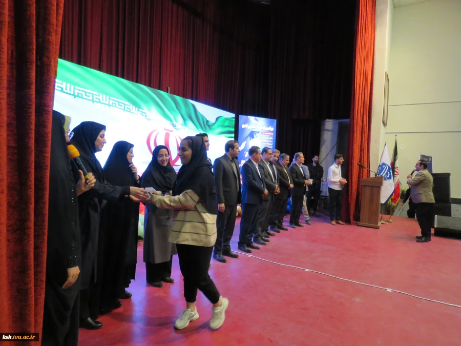 برای اولین بار از زمان تاسیس دانشگاه صورت گرفت:
برگزاری اردو یک روزه و جشن استقبال از دانشجویان نو ورود دانشگاه ملی مهارت استان کرمانشاه 18