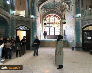 بازدید دانشجویان رشته معماری آموزشکده ملی مهارت دختران کرمانشاه از تکیه معاون الملک  3