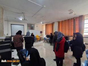 بازدید دانش‌آموزان از آموزشکده ملی مهارت دختران کرمانشاه به مناسبت هفته جهانی کارآفرینی   7