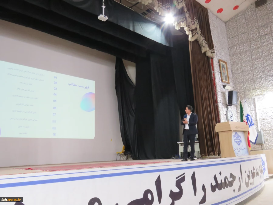 برگزاری کارگاه آموزش مفاهیم کارآفرینی و نشست با کارآفرینان موفق در دانشگاه ملی مهارت استان کرمانشاه 5