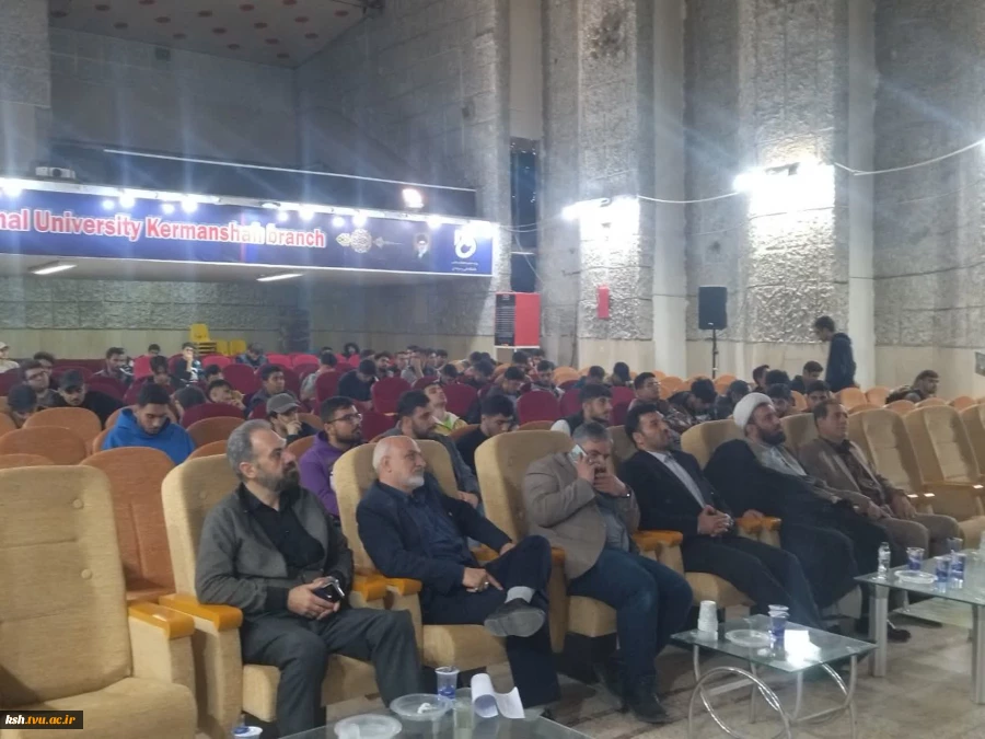 برگزاری کارگاه آشنایی با قوانین آموزشی در دانشگاه ملی مهارت استان کرمانشاه 2