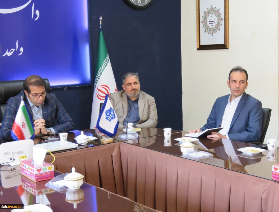 مراسم تکریم و معارفه معاونین سابق و جدید آموزشی پژوهشی دانشگاه ملی مهارت استان 5