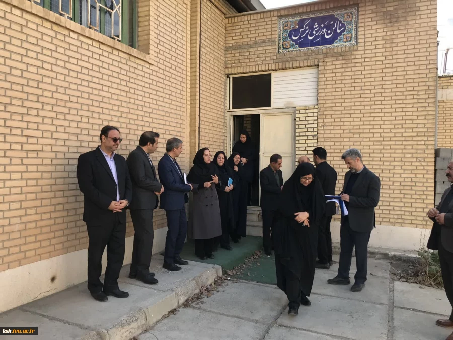 بازدید جمعی از مسئولین سازمان مرکزی از آموزشکده های ملی مهارت کرمانشاه 8