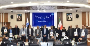 با حضور مشاور وزیر و مدیرکل حوزه وزارتی و روابط عمومی وزارت عتف و رئیس دانشگاه ملی مهارت صورت گرفت؛
معرفی روابط عمومی‌های برتر سال ۱۴۰۳دانشگاه ملی مهارت 2