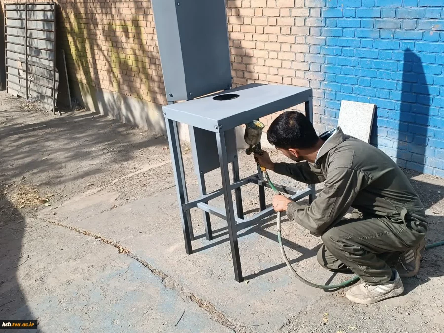 کسب افتخاری دیگر توسط اساتید و دانشجویان دانشگاه ملی مهارت استان کرمانشاه:
طراحی و ساخت «دستگاه سنجش نفوذپذیری بتن متخلخل» موفق به کسب سطح آمادگی فناوری (TRL5) در تراز جهانی شد
 2