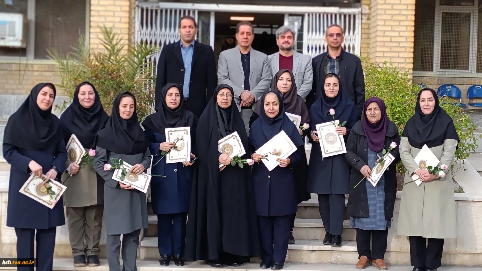  تجلیل از بانوان کارمند دانشگاه ملی مهارت واحد استان کرمانشاه به مناسبت ولادت حضرت زهرا(س) 