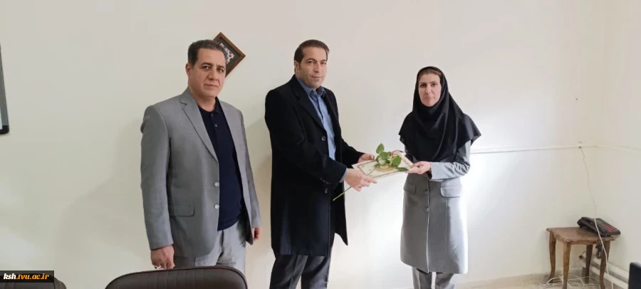  تجلیل از بانوان کارمند دانشگاه ملی مهارت واحد استان کرمانشاه به مناسبت ولادت حضرت زهرا(س)  3