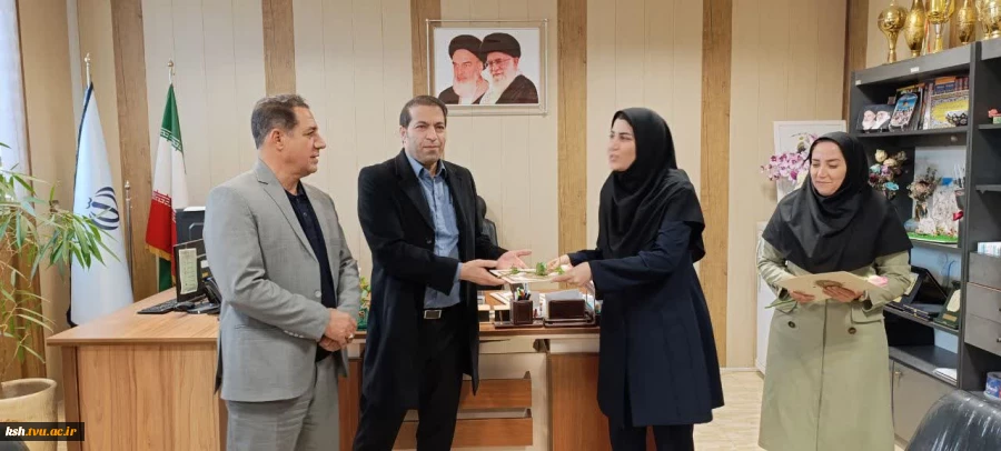  تجلیل از بانوان کارمند دانشگاه ملی مهارت واحد استان کرمانشاه به مناسبت ولادت حضرت زهرا(س)  8