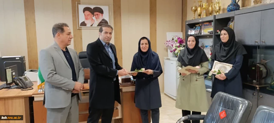  تجلیل از بانوان کارمند دانشگاه ملی مهارت واحد استان کرمانشاه به مناسبت ولادت حضرت زهرا(س)  11