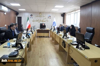 برگزاری اولین جلسه ارائه گزارش اعضای کمیته راهبری با حضور آقای دکتر زمانی رئیس دانشگاه