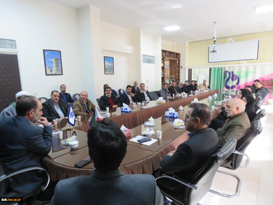برگزاری نشست بصیرتی بسیج کارمندی در دانشگاه ملی مهارت استان کرمانشاه 7