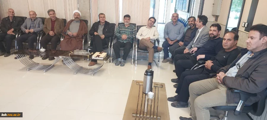 برگزاری مراسم گرامی داشت مقام معلم در آموزشکده های ملی مهارت استان کرمانشاه 9