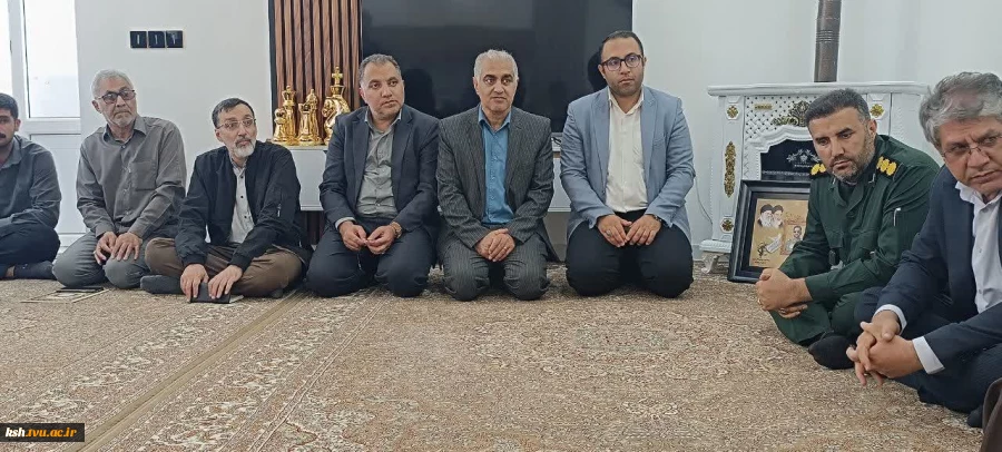دیدار ریاست و کارکنان آموزشکده ملی مهارت اسلام آباد غرب با خانواده شهدای جنگ رمضان 2