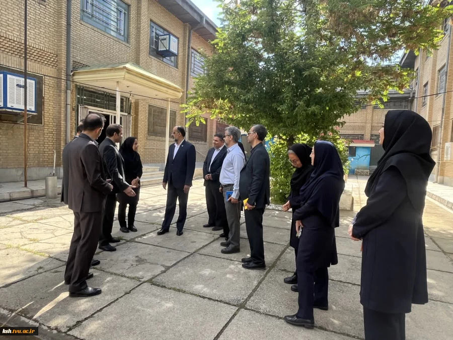بازدید معاونت اداری مالی و مدیریت منابع دانشگاه، از آموزشکده دختران کرمانشاه 6