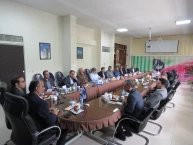 در جریان سفر معاونت اداری، مالی و مدیریت منابع  دانشگاه ملی مهارت صورت پذیرفت:
برگزاری جلسه پرسش و پاسخ کارکنان دانشگاه ملی مهارت استان  