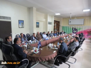 در جریان سفر معاونت اداری، مالی و مدیریت منابع  دانشگاه ملی مهارت صورت پذیرفت:
برگزاری جلسه پرسش و پاسخ کارکنان دانشگاه ملی مهارت استان   2